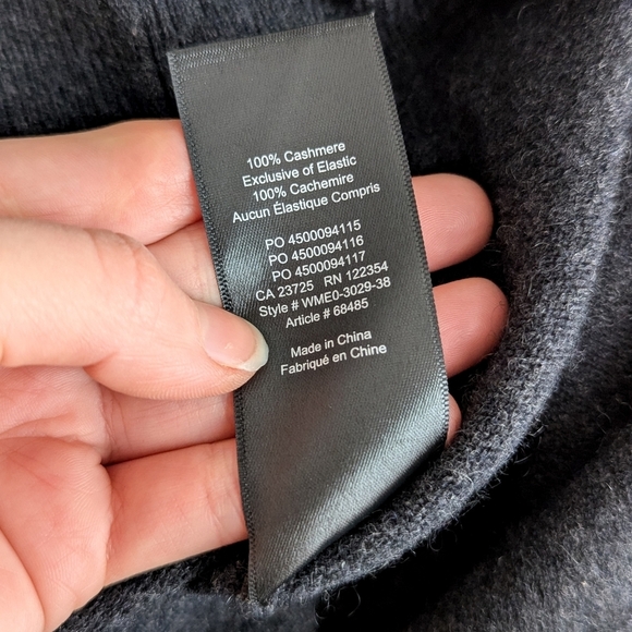 BABATON Luxe Cashmere V Neck Sweater Grey Aritzia XS - Picture 9 of 10